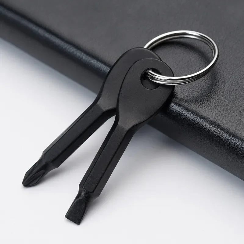 KeyFix - Multifunctional key ring with mini flat and cross screwdriver